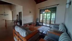 16 perches land with 3 story house for sale in Kotte
