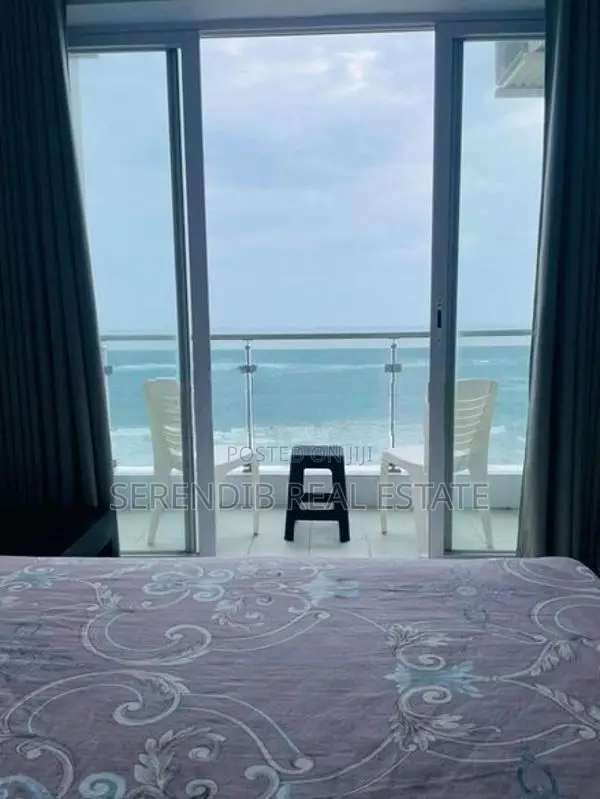 Sea View Luxury Furnished Apartment Rent in Mt Lavinia