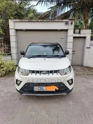 Mahindra KUV 100 2020