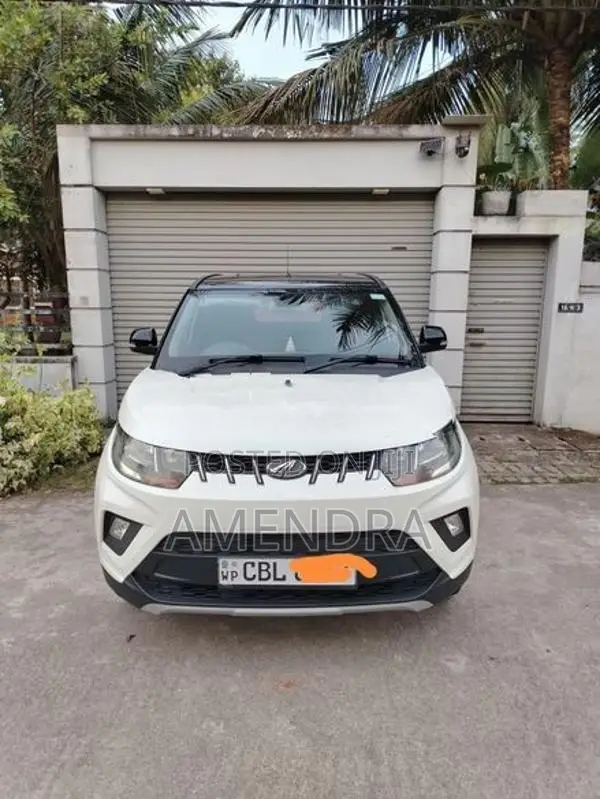 Mahindra KUV 100 2020
