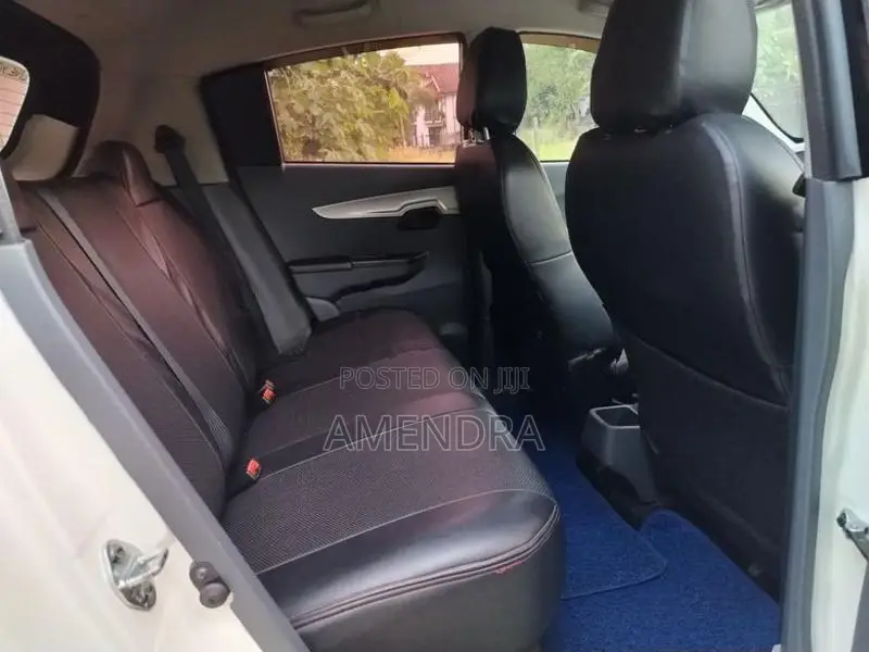 Mahindra KUV 100 2020