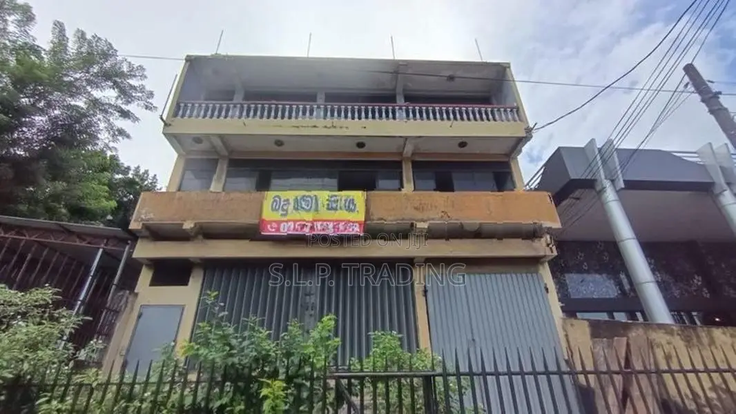 BUILDING & LAND FOR RENT