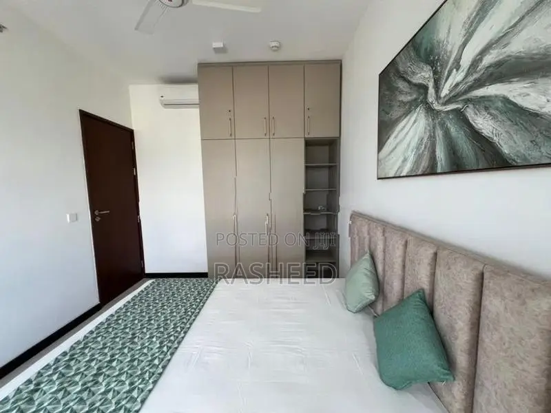 Fully Furnished 2 Bedroom Sea View Apartment for Rent in Colombo