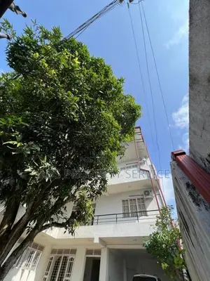 4 Story Apartment Building For Sale in Mount Lavinia