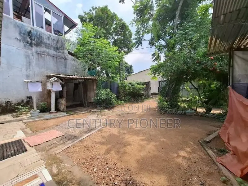 Land for Sale in Pahalawela Road