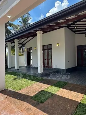 Brand New 4-Bedroom Family Home with Garden – Kapuwatta, Kalaeliya