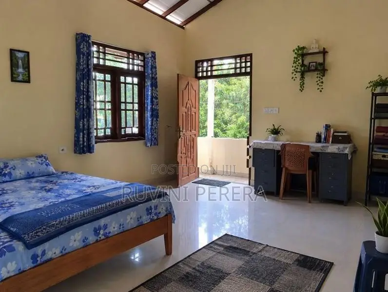 Furnishing Upstair Boarding Room for Rent in Visaka Watta Jaela
