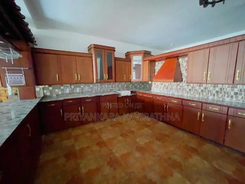Super Quality Mordern 2 Storied House With Swimming Pool - Thalahena