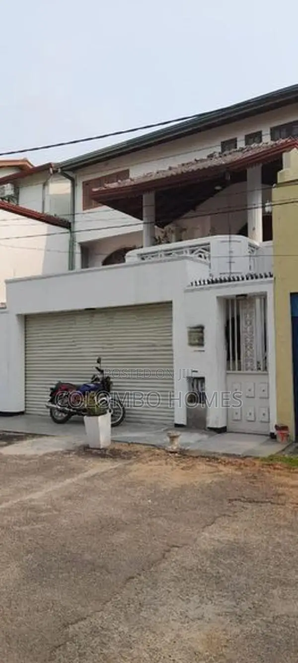 3 Units House for Sale - Hill Cresent Dehiwala