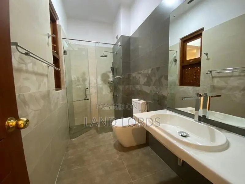 Brand New 4BR House in 1st Lane Nedimala Dehiwala FOR SALE