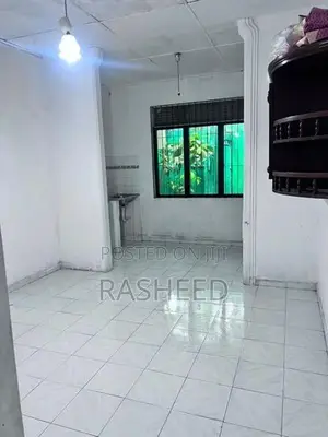 9p Independent House for Rent in Mt.Lavania