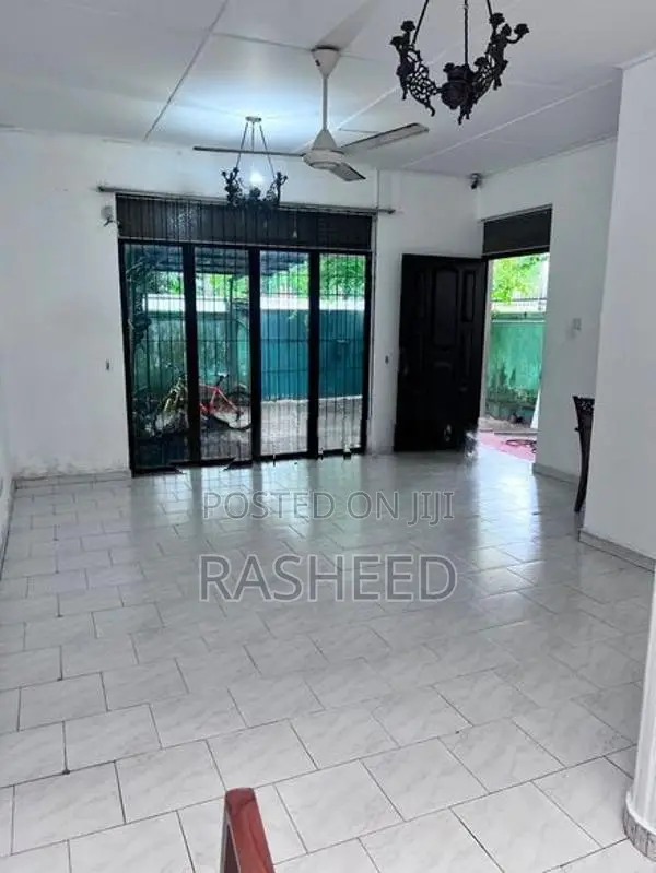 9p Independent House for Rent in Mt.Lavania