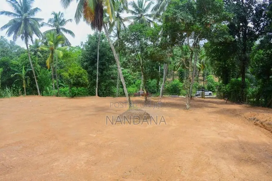 162.5P Prime Land For Sale in Gampaha, Yakkala