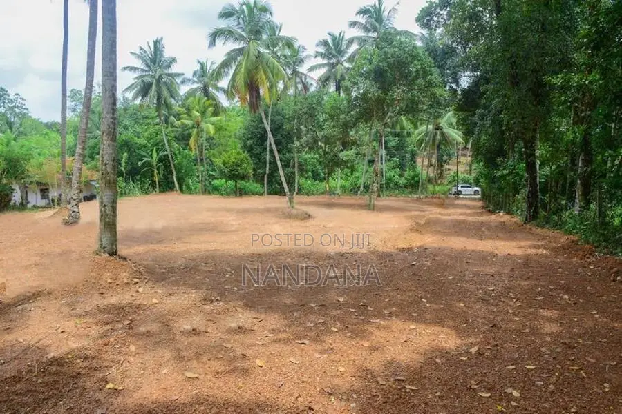 162.5P Prime Land For Sale in Gampaha, Yakkala
