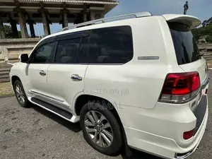 Toyota Land Cruiser Premium 2009