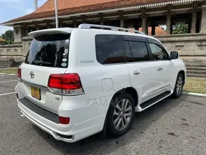 Toyota Land Cruiser Premium 2009