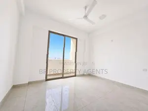 Brand New 3 Bedroom Apartment for Sale in Colombo 04