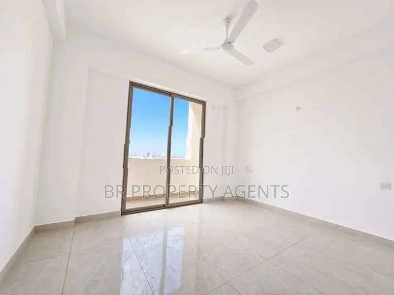 Brand New 3 Bedroom Apartment for Sale in Colombo 04
