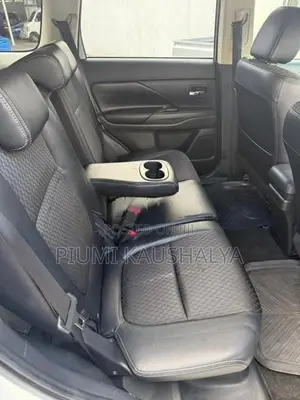 Mitsubishi Outlander 2014