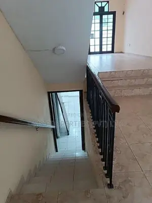 House For Sale | 8 BR Colombo 4