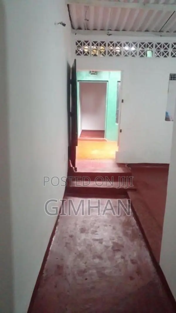 Office / Stores Workshop For Rent Rathmalana