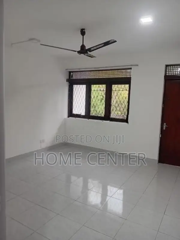 4BR First Floor House For Rent In Dehiwala