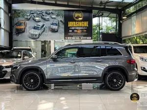 Mercedes Benz GLB 180 Urban stars 2025