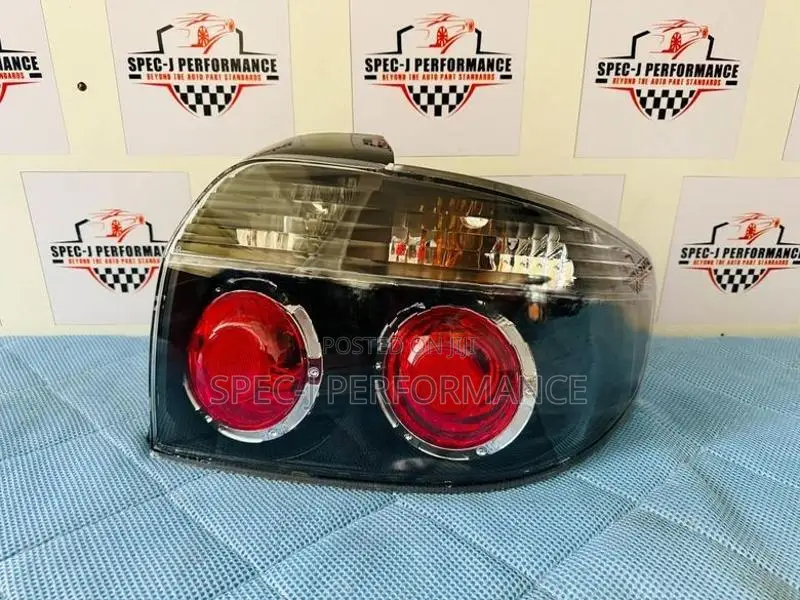 Toyota Vios Tail Light Set