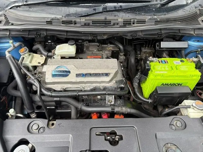 Nissan Leaf ZE0 UK 2013