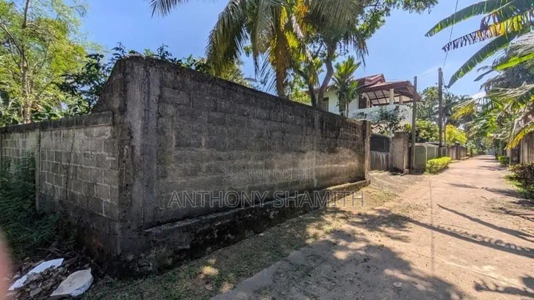 45 Perches Land For Sale In Ekala Ja-Ela