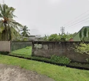 11.25 ph Superb Rectangle Bare Land For Sale in Mount Lavinia