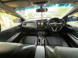 Honda Grace 2018