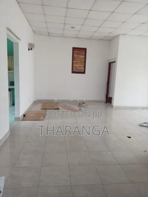 1 st floor house for rent in dehiwala
