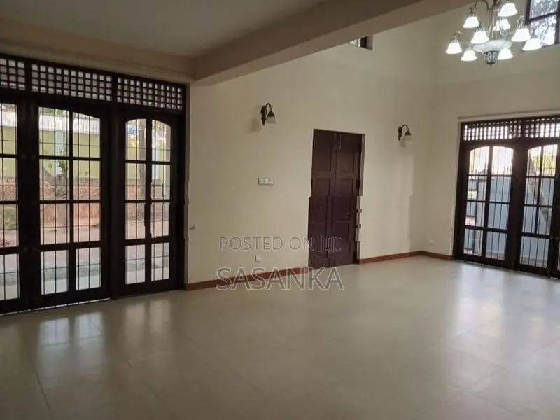DEHIWALA FOUR BED ROOMS LUXURY HOUSE FOR RENT