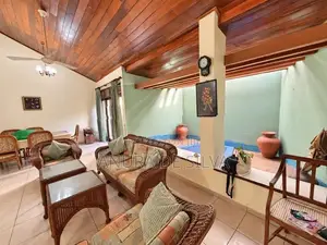 5 Bedroom Family Home for sale in Nawala