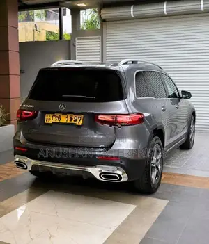 Mercedes Benz GLB 200 AMG 2020