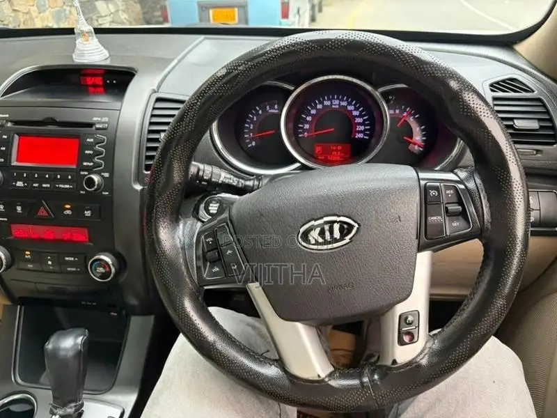 Kia Sorento 1-12 option 2012