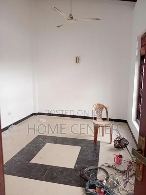 1st Floor House For Rent In Dehiwale