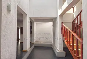 House for Sale in Athurugiriya