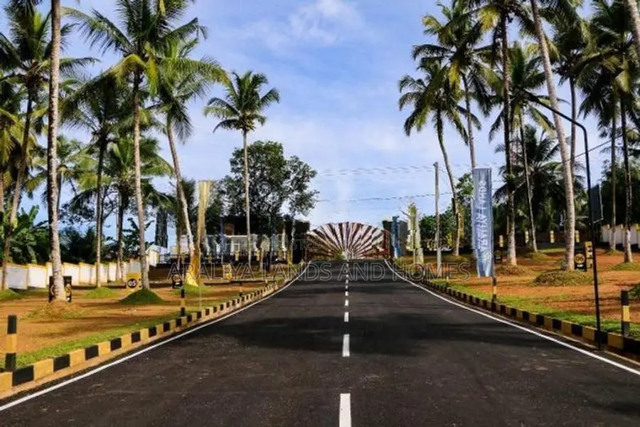 Commercial Land for Sale in Homagama Town