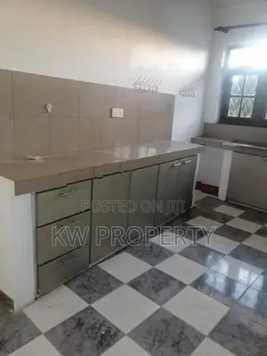 Separate upstairs house for rent in ratmalana