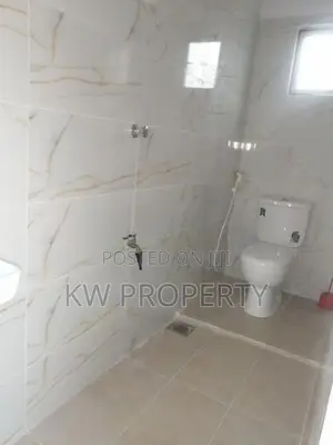 Separate upstairs house for rent in ratmalana