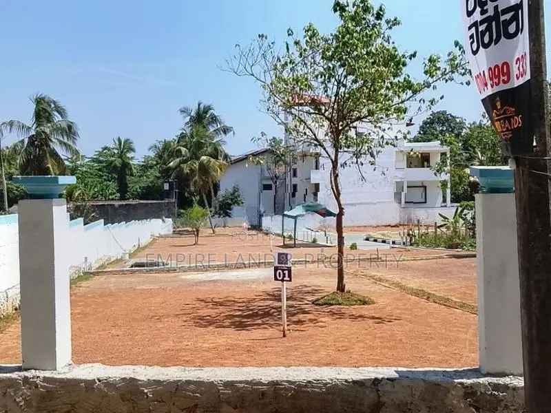 Nugegoda Luxury Land for Sale