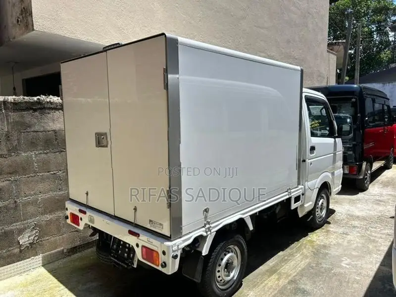 Suzuki Carry panel Body Truck 2024