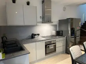 LUXURY VILLA WITH SWIMMING POOL FOR RENT NAWALA DA3119