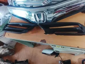 Honda Vezel RV 5 Fog Light Cover
