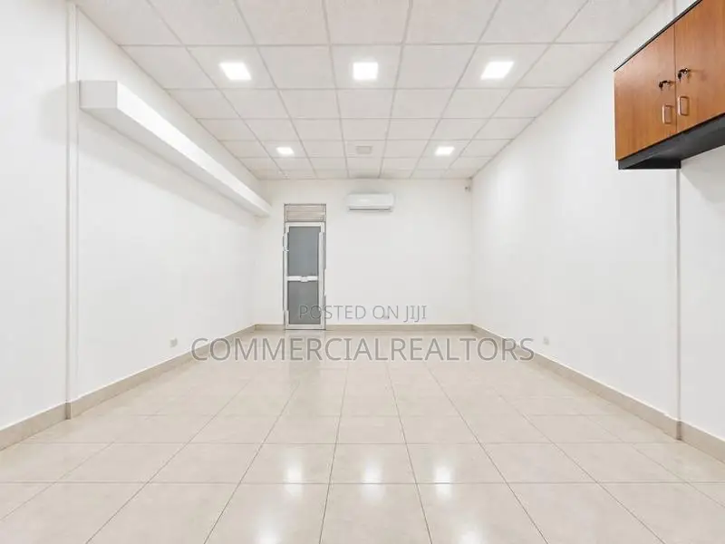 9,000 Sq. Ft Commercial Property For Rent In Bambalapitiya, Colombo 04