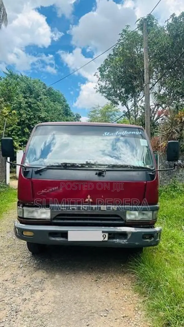 Mitsubishi Canter 2003