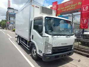 Isuzu Elf 14.5 AUTO 2019