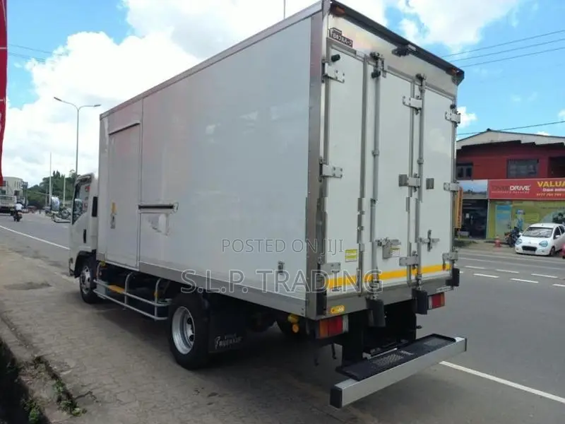 Isuzu Elf 14.5 AUTO 2019
